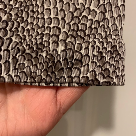 Tory Burch 100% silk shirt - Picture 4 of 5